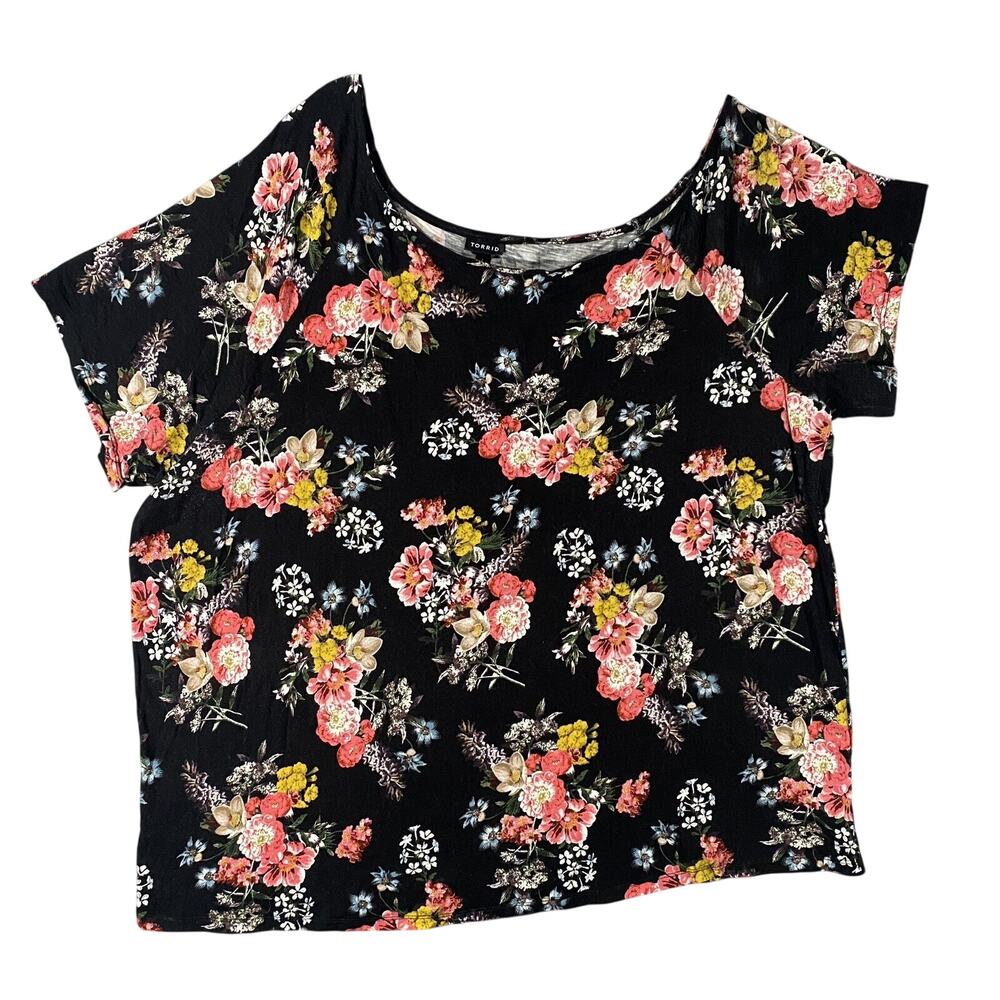 Torrid Cold Shoulder Floral Shirt Sleeve T Shirt Black Pink Womans Size 4x